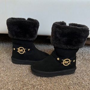 Michael Kors faux fur girls warm winter boots 8